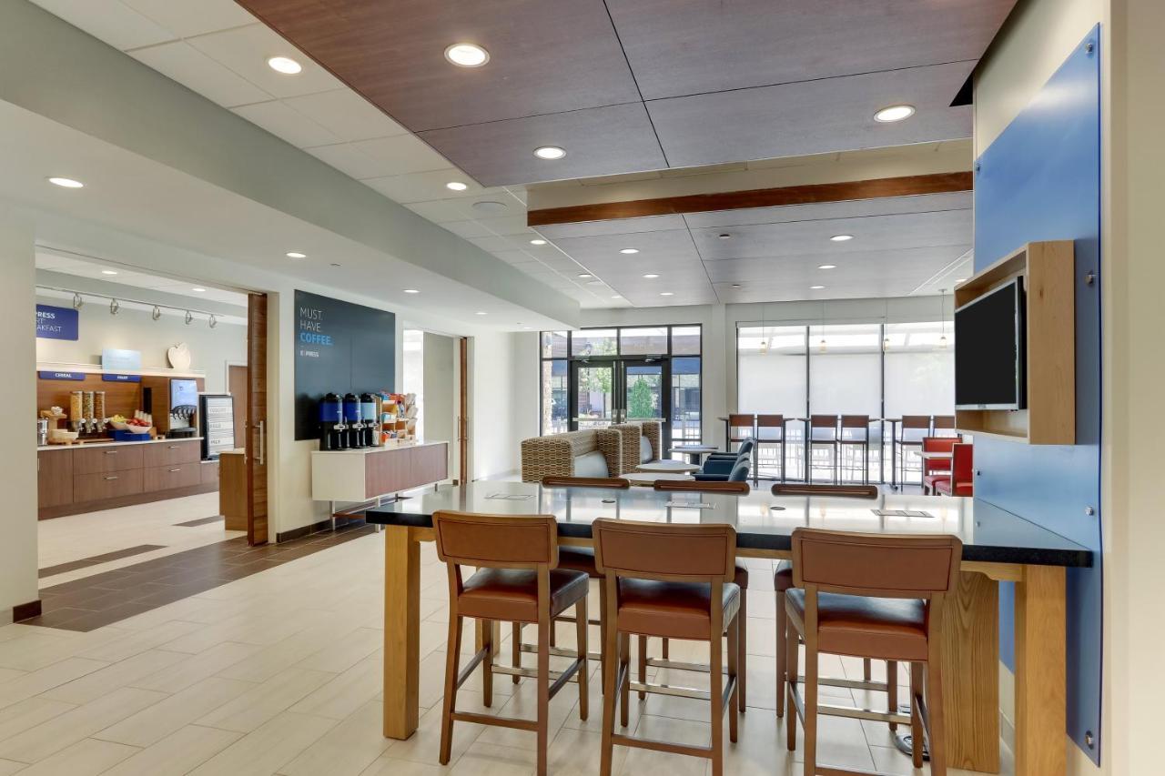 Holiday Inn Express & Suites - Winston - Salem Sw - Clemmons By Ihg Exteriör bild