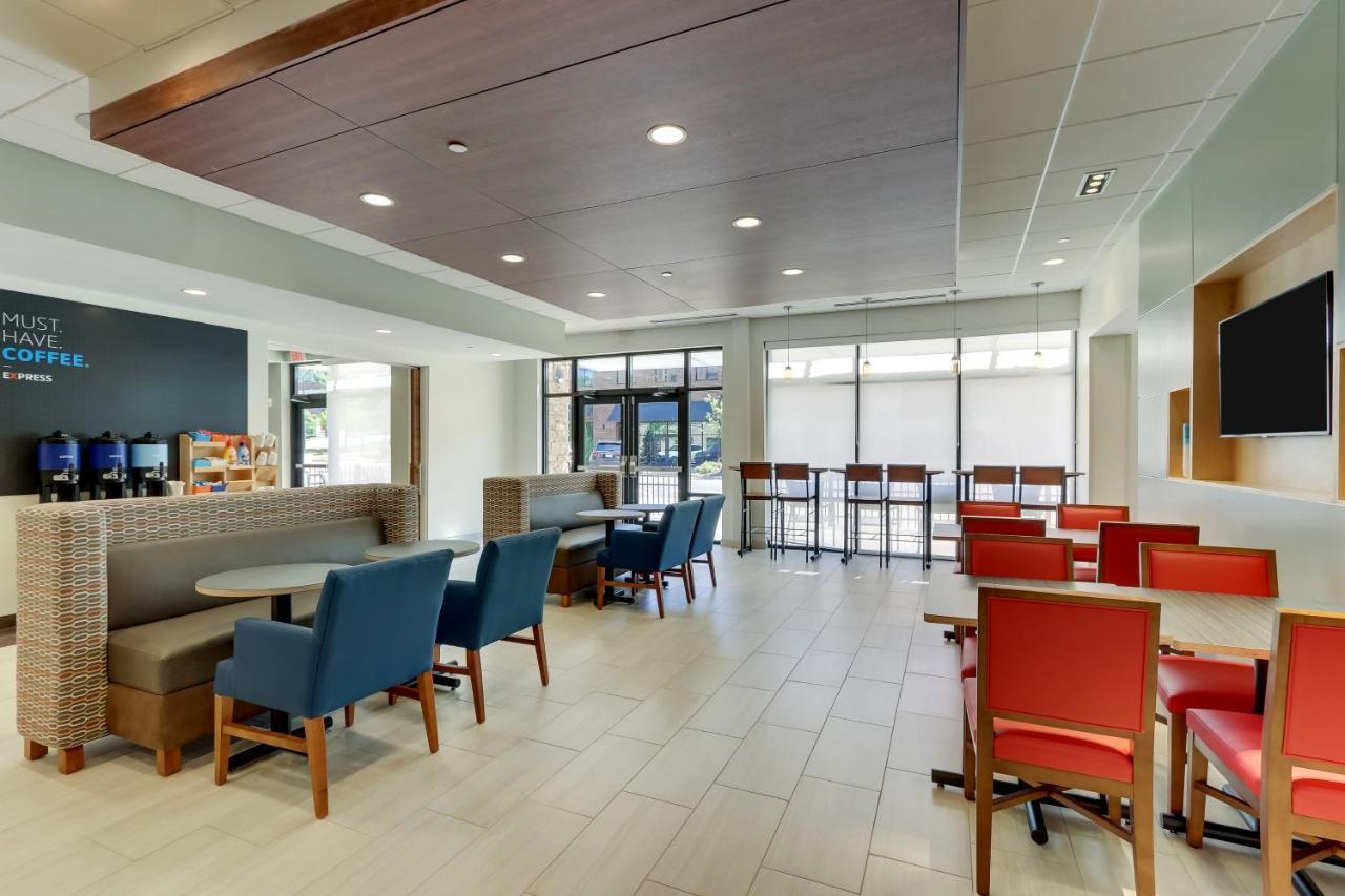 Holiday Inn Express & Suites - Winston - Salem Sw - Clemmons By Ihg Exteriör bild