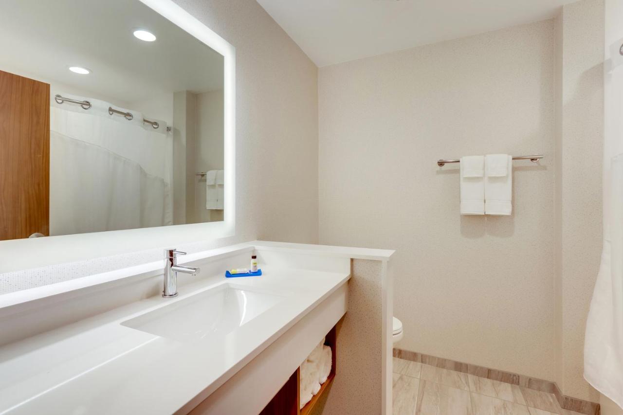 Holiday Inn Express & Suites - Winston - Salem Sw - Clemmons By Ihg Exteriör bild