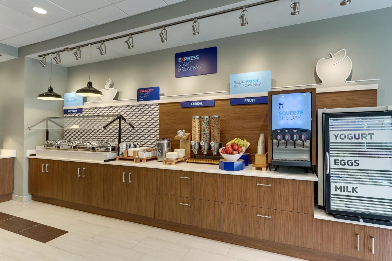 Holiday Inn Express & Suites - Winston - Salem Sw - Clemmons By Ihg Exteriör bild