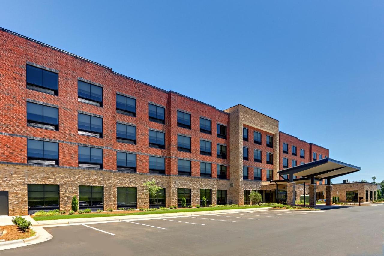 Holiday Inn Express & Suites - Winston - Salem Sw - Clemmons By Ihg Exteriör bild